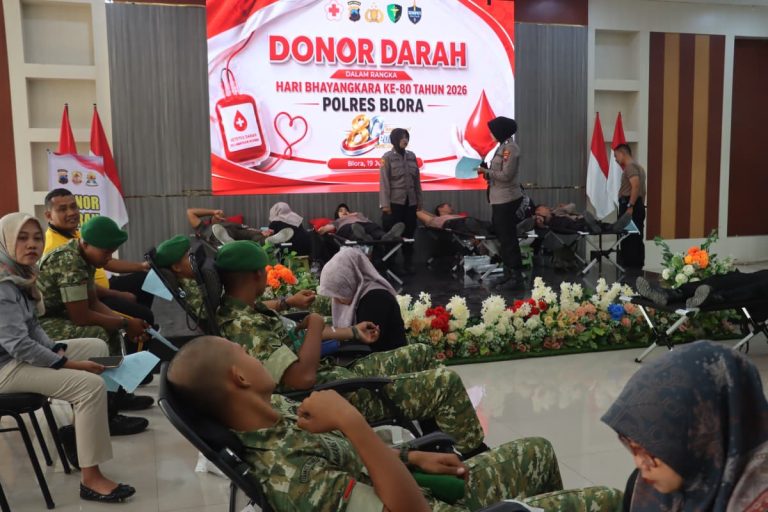 Sambut HUT Bhayangkara Ke-80, Polres Blora Gelar Donor Darah, Kumpulkan 121 Kantong